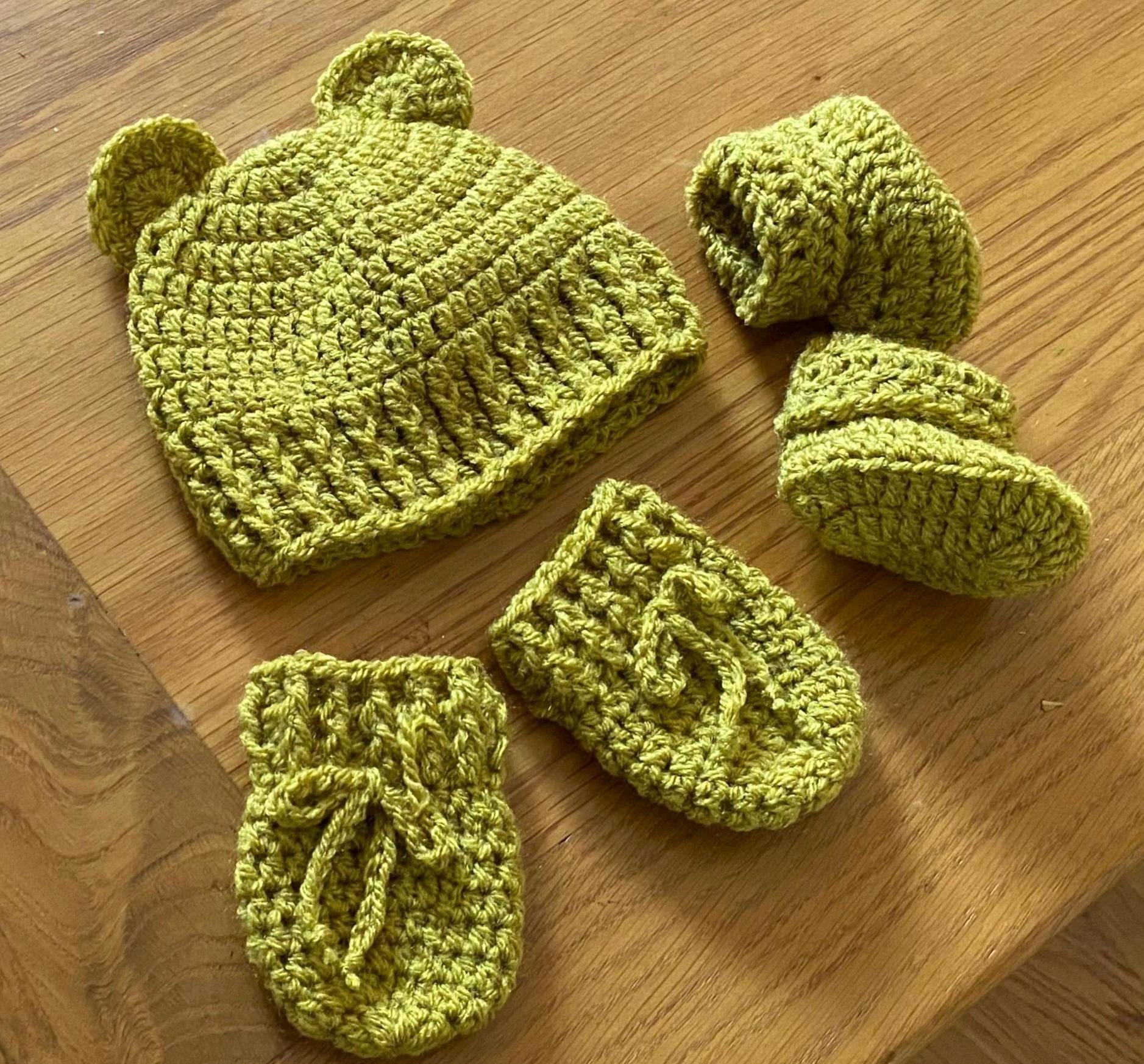 Crochet baby beanie hat, booties and mitts set - multiple colours