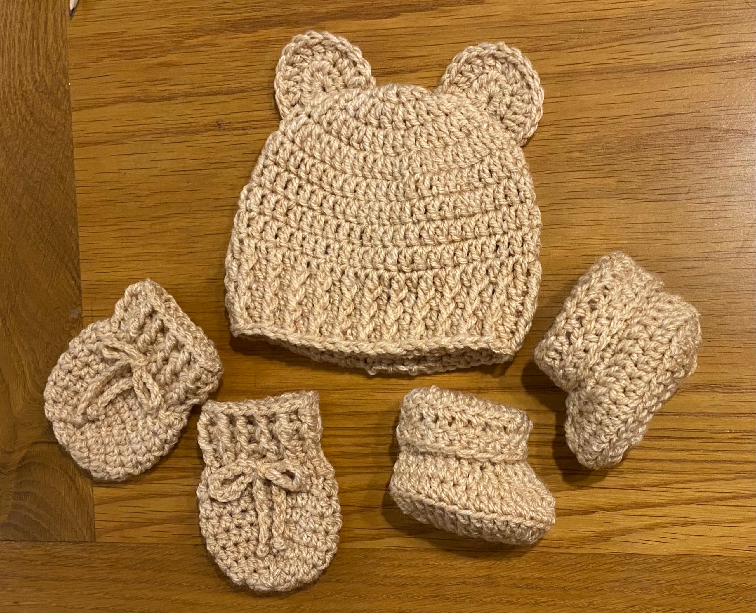 Crochet baby beanie hat, booties and mitts set - multiple colours